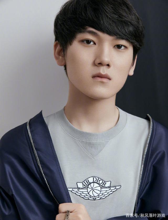 EDward Gaming 官方：中路选手 Cryin 正式离队，衷心祝愿未来一切顺利