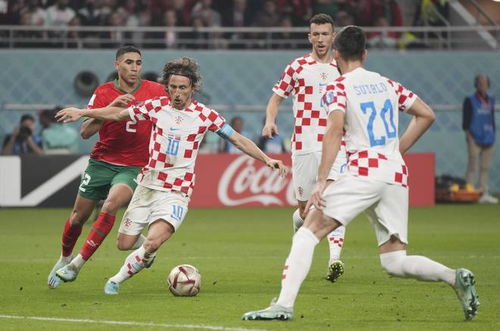 Legacy 被打破了！ Moham 成为第一位在 LPL 中首发的韩国选手，创造了 Oh My God 13年历史的新纪录！